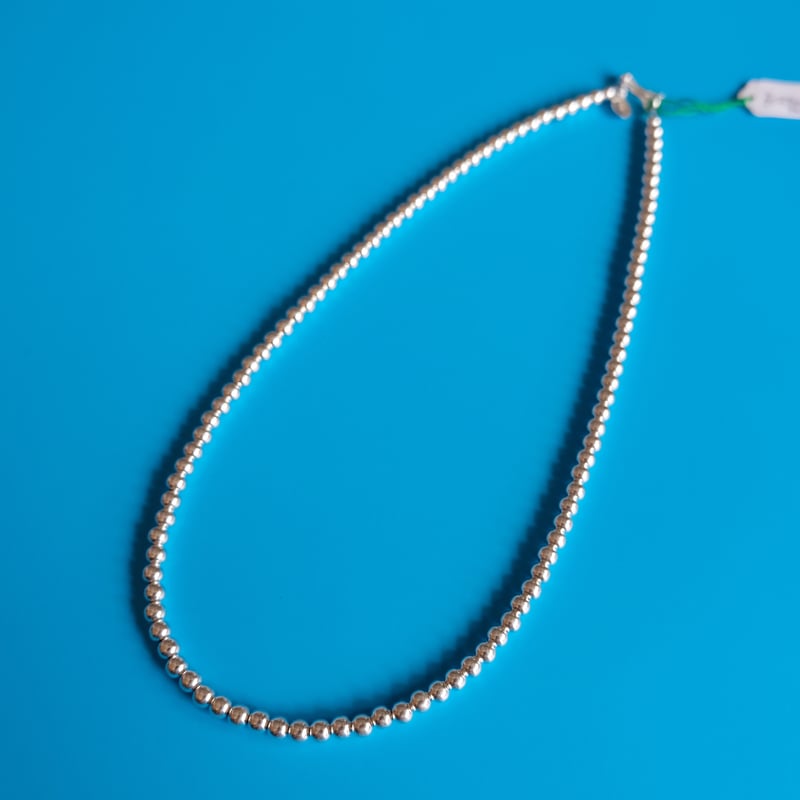 navajo perl necklace / 4mm | e s k i . navajo perl necklace / 4mm | e s k i .
