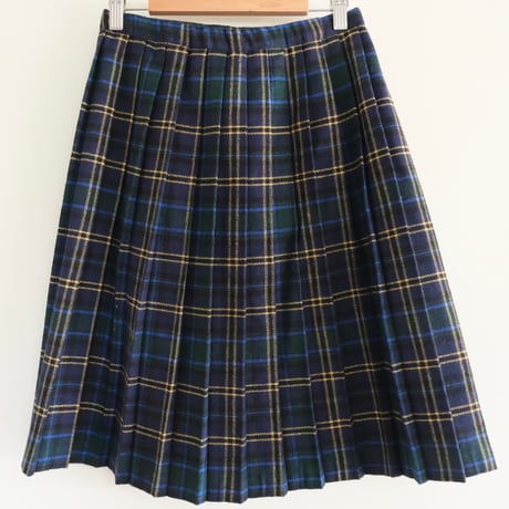 wool check skirt
