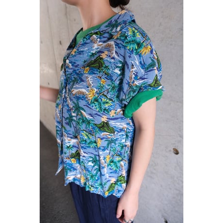 Flower Hawaiian shirts