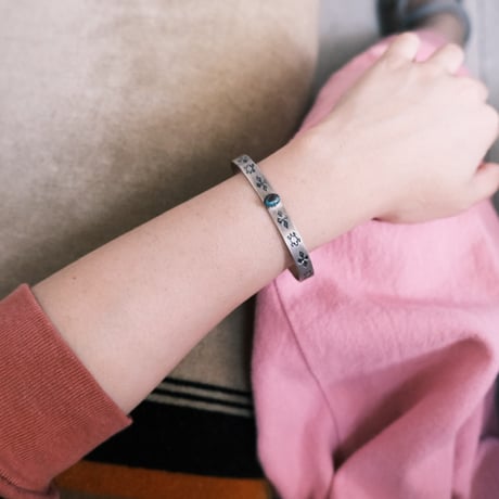 navajo / stamp work bangle