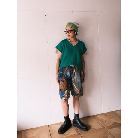 hand knit vest / green