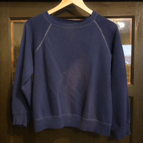 vintage like navy sweat