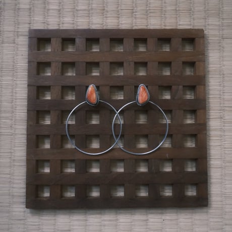 navajo"ElouiseKee" hoop pierce