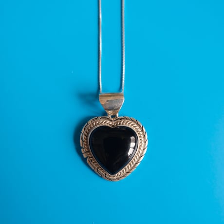 navajo / heart motif onyx necklace