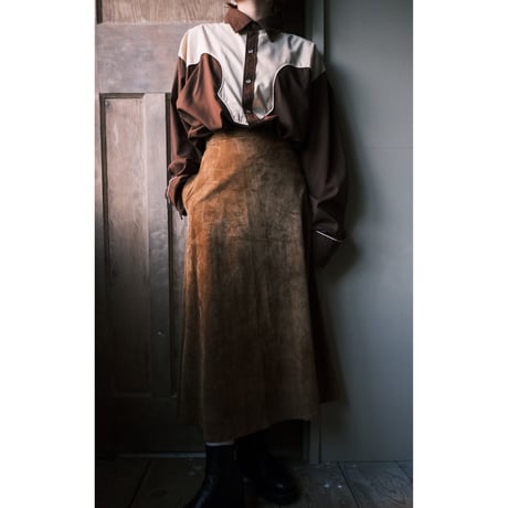 suède leather skirt / camel