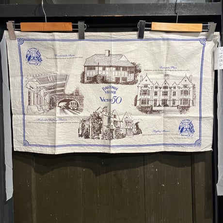 apron "village"