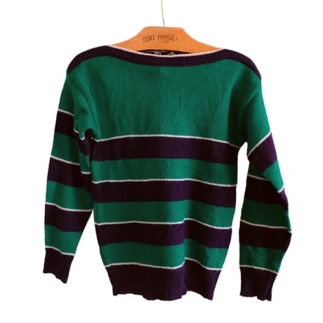 green × navy boat neck knit