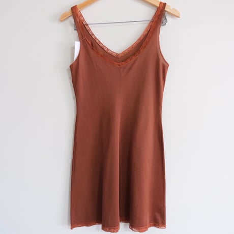 lingerie / brown