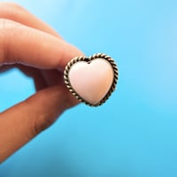 navajo / “heart” conch shell ring