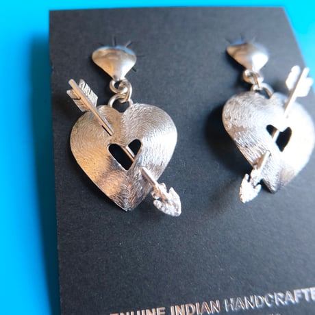 indian jewely / heart pierce