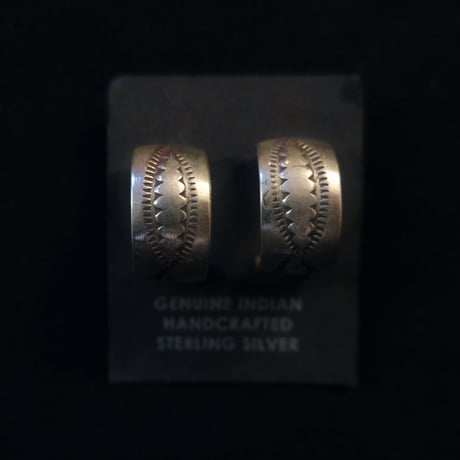 indian jewely / hoop pierce