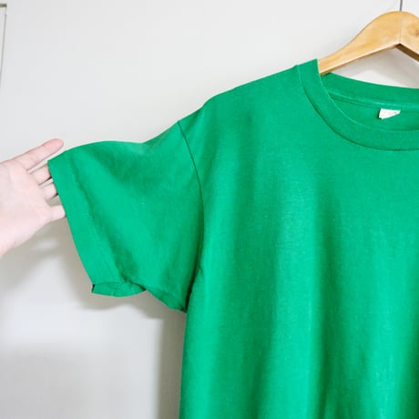 plain tee shirt “green”