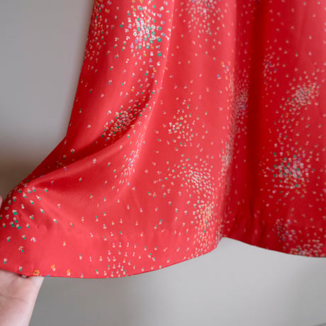 70s puff sleeve flower dress / red