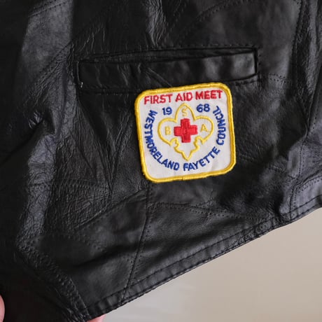 big leather vest with wappen
