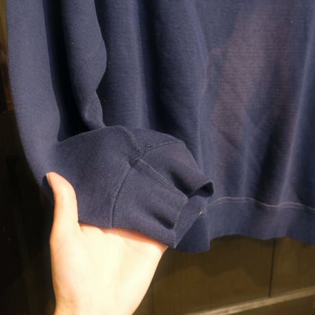vintage like navy sweat