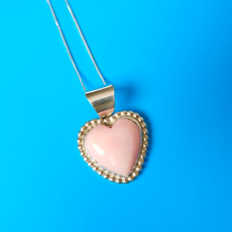 navajo / conch shell heart necklace