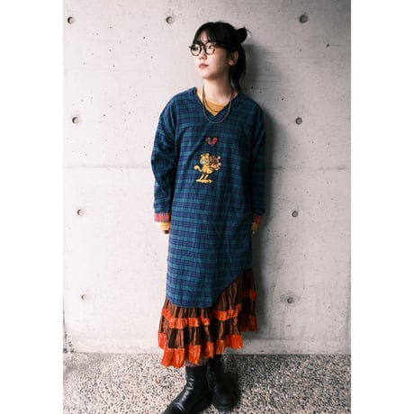 tired skirt / brown × orange