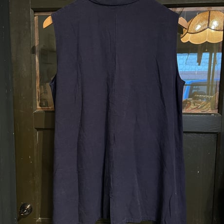 unknown / navy N/S shirt