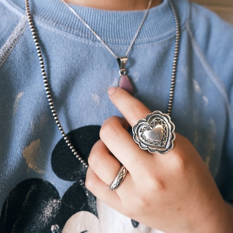 navajo/SunshineReeves/heart ring