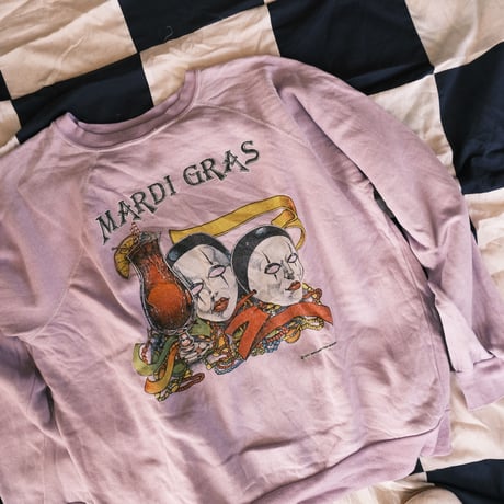 80s "Mardi gras" mask sweat