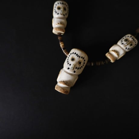 ZUNI / “owl” fetish necklace and pierce