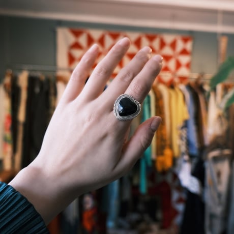 navajo / onyx "❤︎" ring