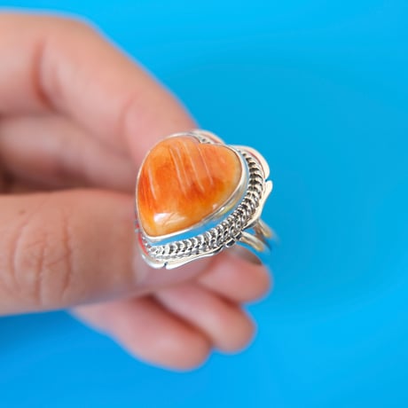 navajo / "heart" ring