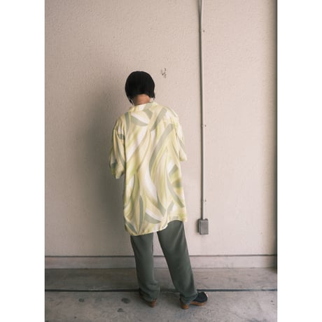 open collar design shirt