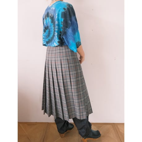 Burberry's / check pleats skirt / gray