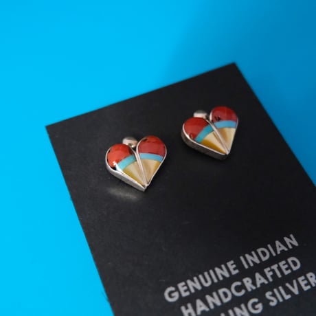 ZUNI / inlay heart pierce