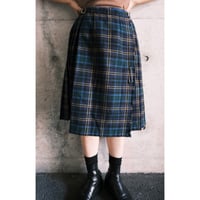 wool check skirt