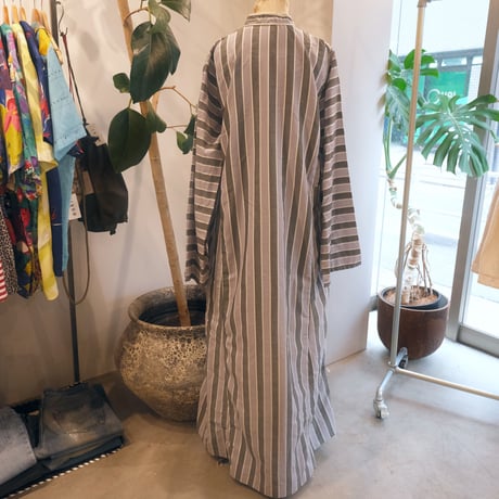 gray stripe embroidery dress
