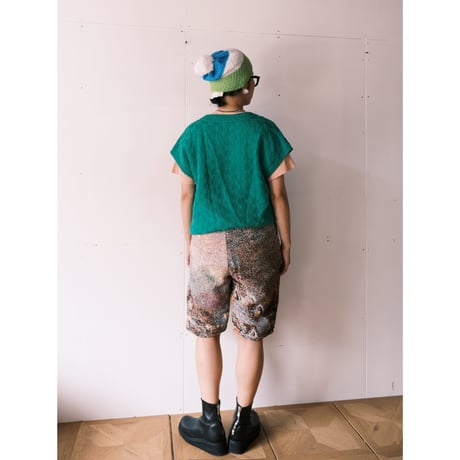 hand knit vest / green