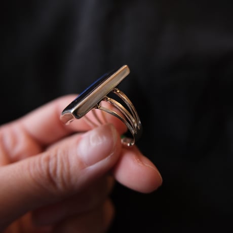 inlay square ring / lapis lazuli "Harlan & Monica Coonsis"