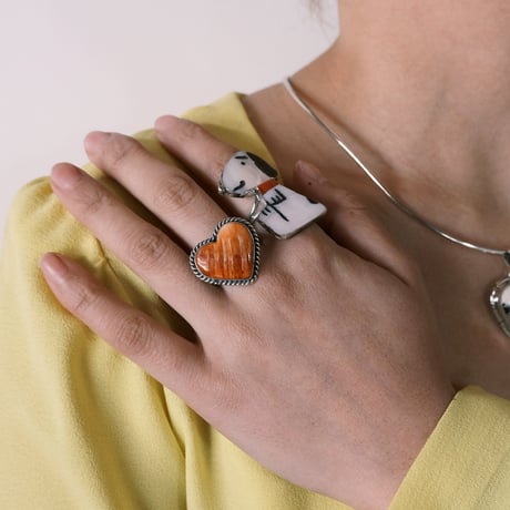 navajo / spiny oyster shell heart ring