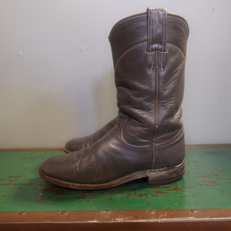 Justin / gray boots