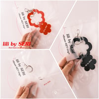 lili by SERI / FLOWER key ring