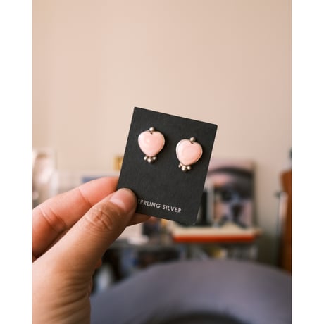 navajo / conch shell heart pierce
