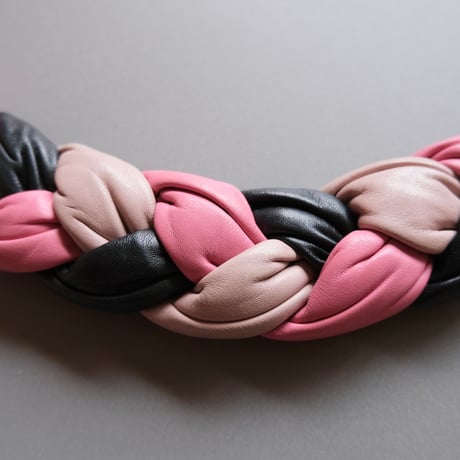 miumiu / leather chain