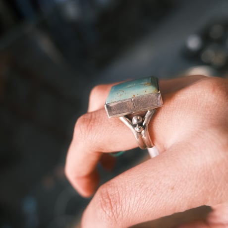 navajo / square turquoise ring