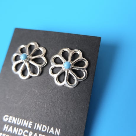 navajo /  flower pierce