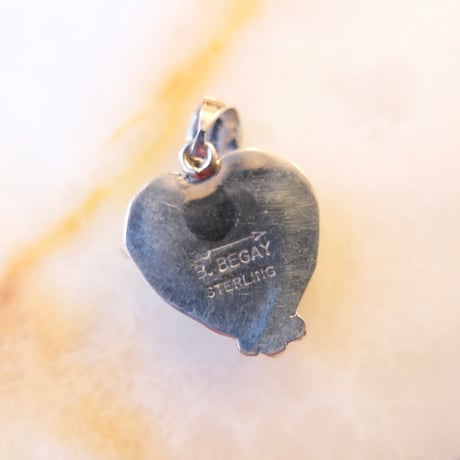 navajo / "♡" turquoise pendant top