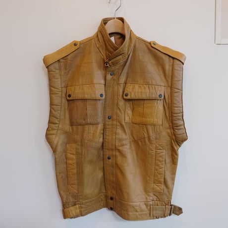 leather big vest / camel