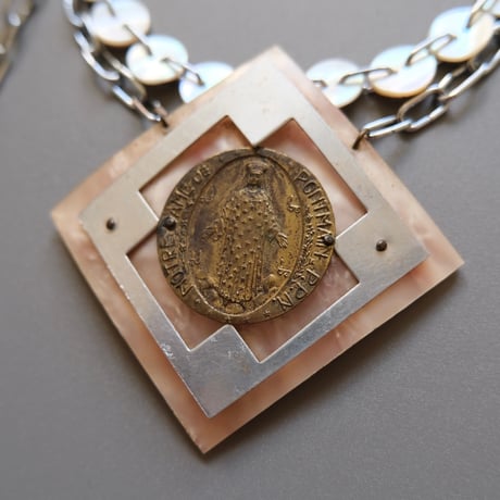 eski. original shell chain necklace "vintage parts"