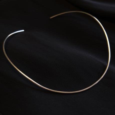 all silver plane choker