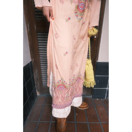 embroidery dress / salmon pink
