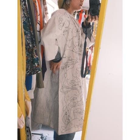 eski. × 画楽 / antique linen smock / animal