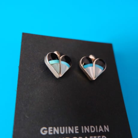 ZUNI / inlay heart pierce