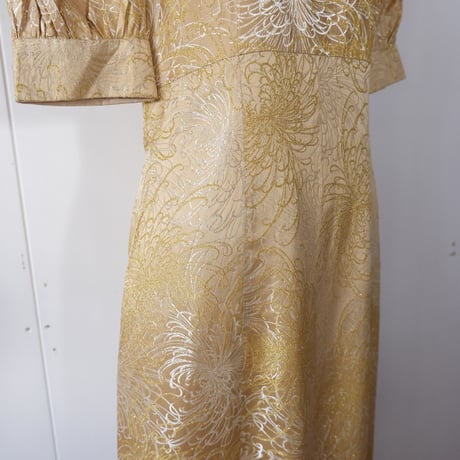 embroidery gold dress