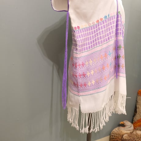 embroidery tops